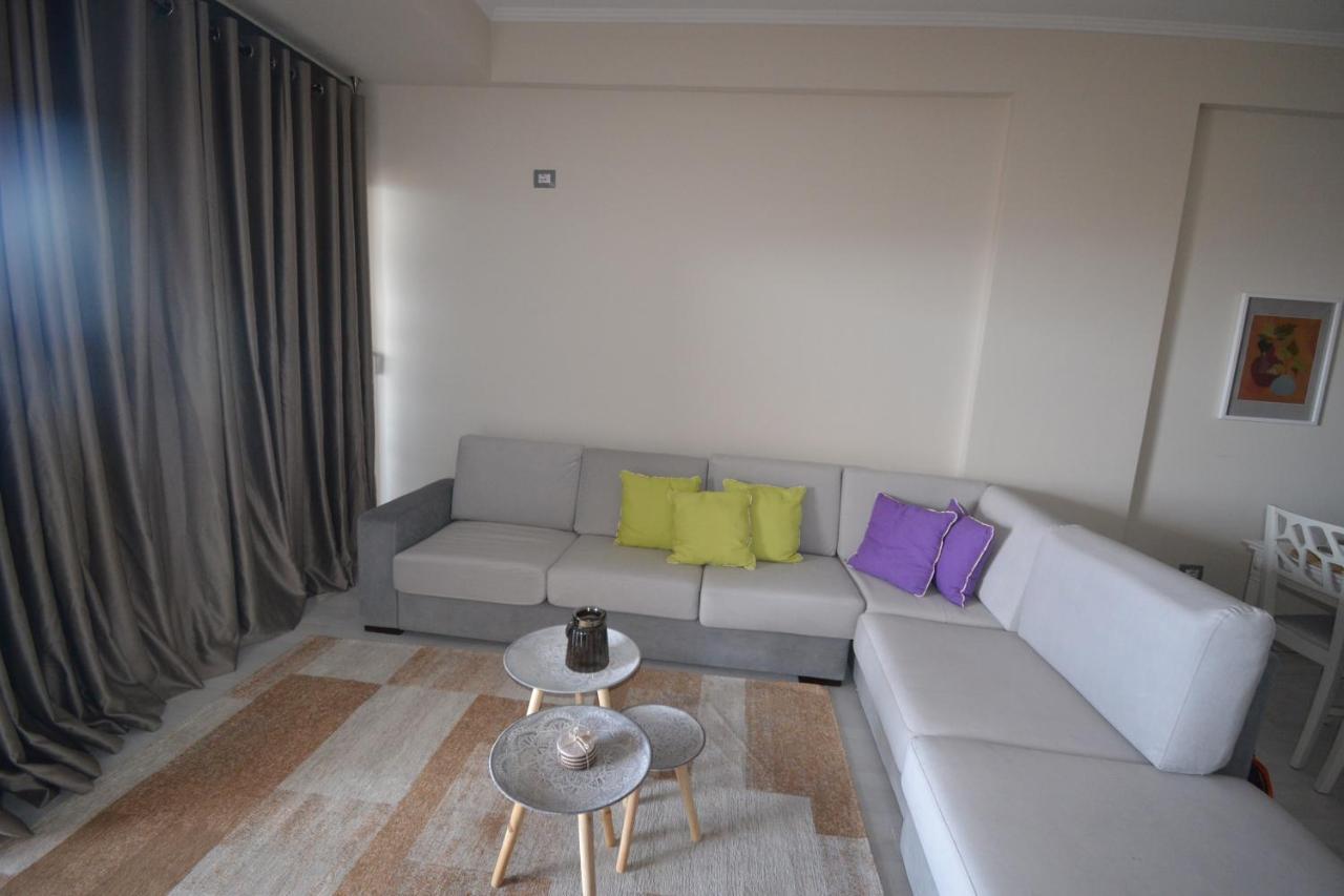 شقة Luxury Penthouse B&E ساراندا المظهر الخارجي الصورة