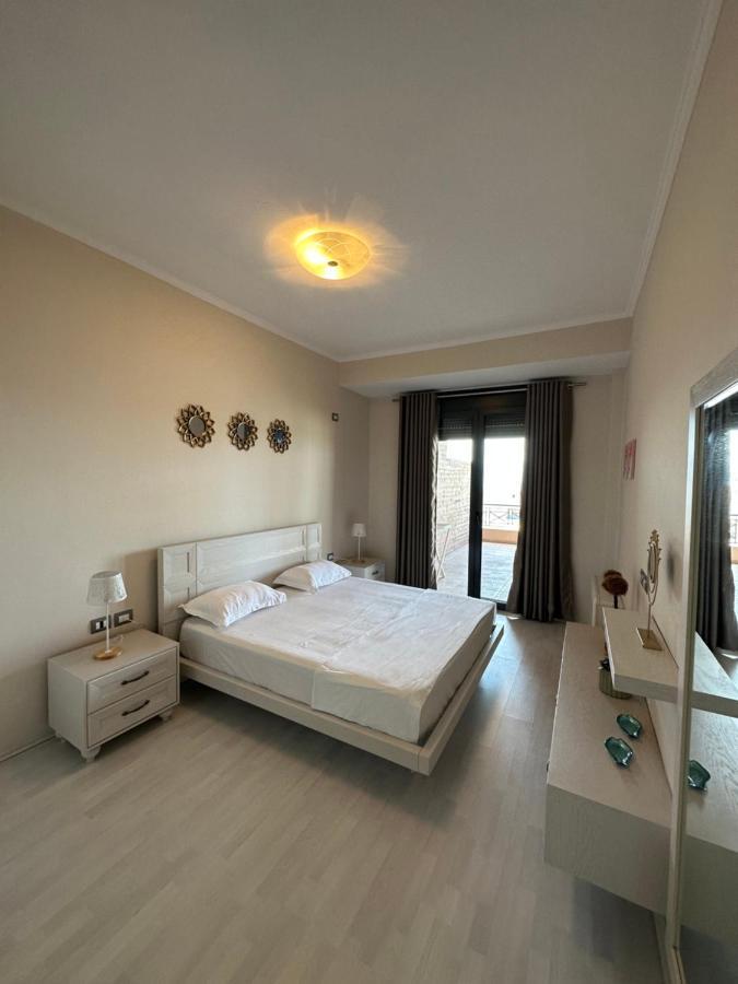 شقة Luxury Penthouse B&E ساراندا المظهر الخارجي الصورة