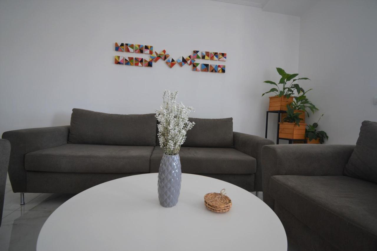 شقة Luxury Penthouse B&E ساراندا المظهر الخارجي الصورة